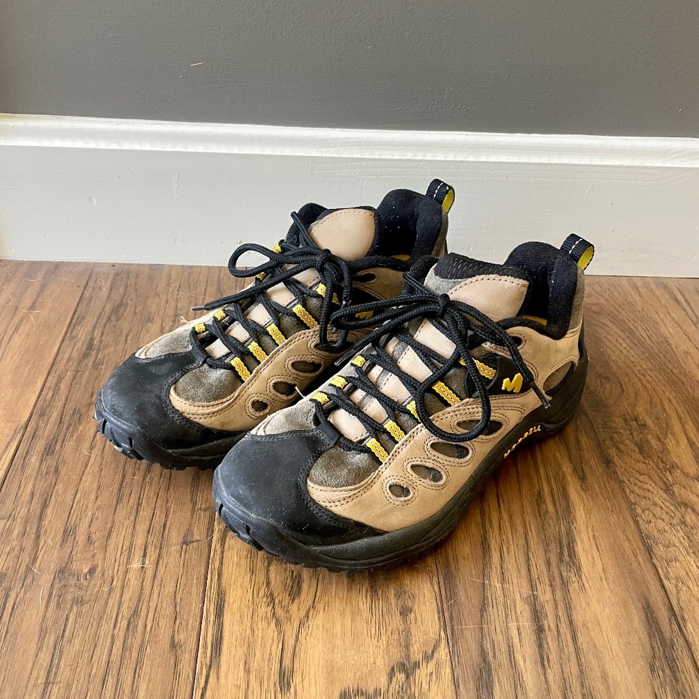 Merrell Hiking Shoes Women’s